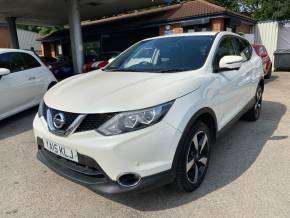 Nissan Qashqai 1.6 dCi N-Tec 5dr 4WD Hatchback Diesel White at Cestrefeld Car Sales Chesterfield